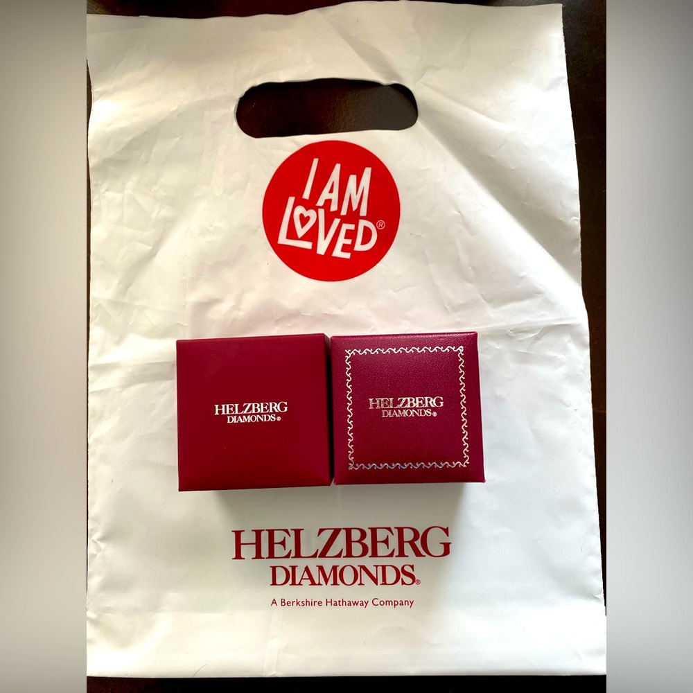 2 Helzberg Diamonds Jewelry Boxes